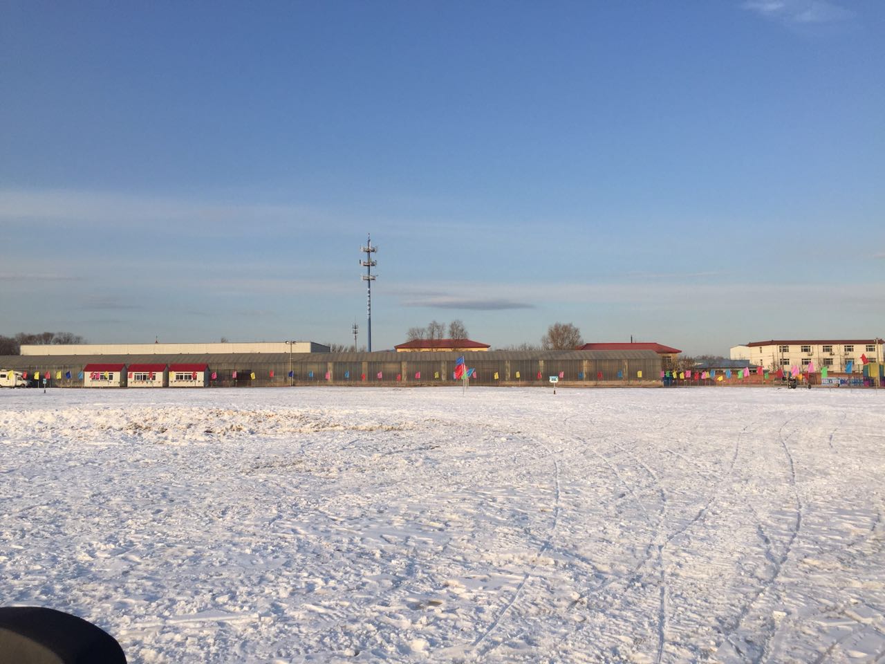 北京朝陽店冰雪樂園成功開幕，河北迪特加油助威